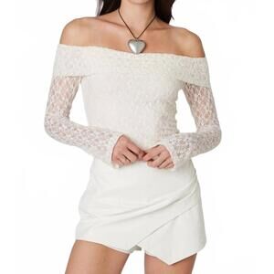 NEW CLA vegan leather envelope skort in white